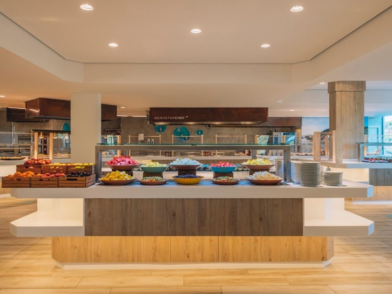 Iberostar Waves Royal Andalus 18