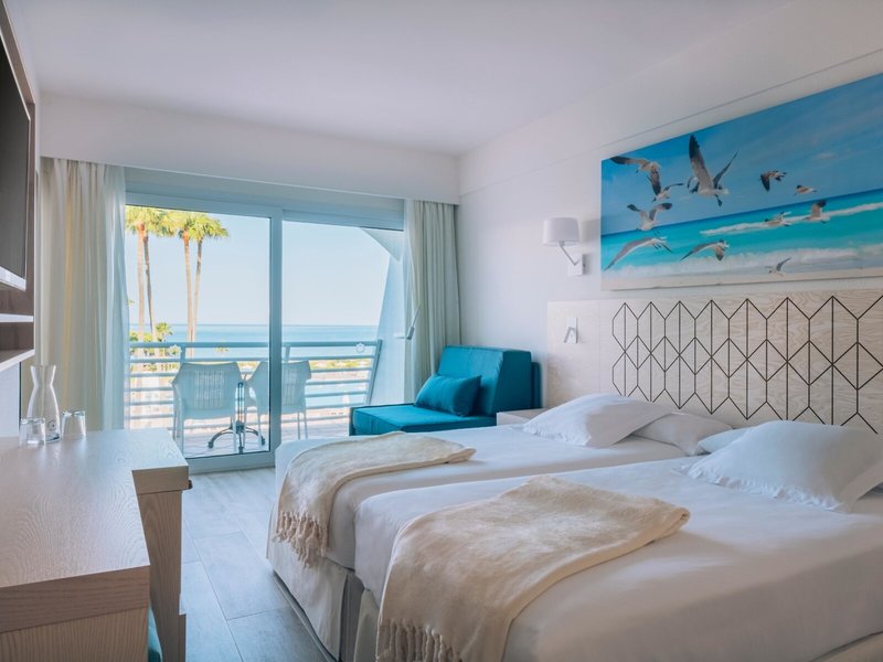 Iberostar Waves Royal Andalus 30