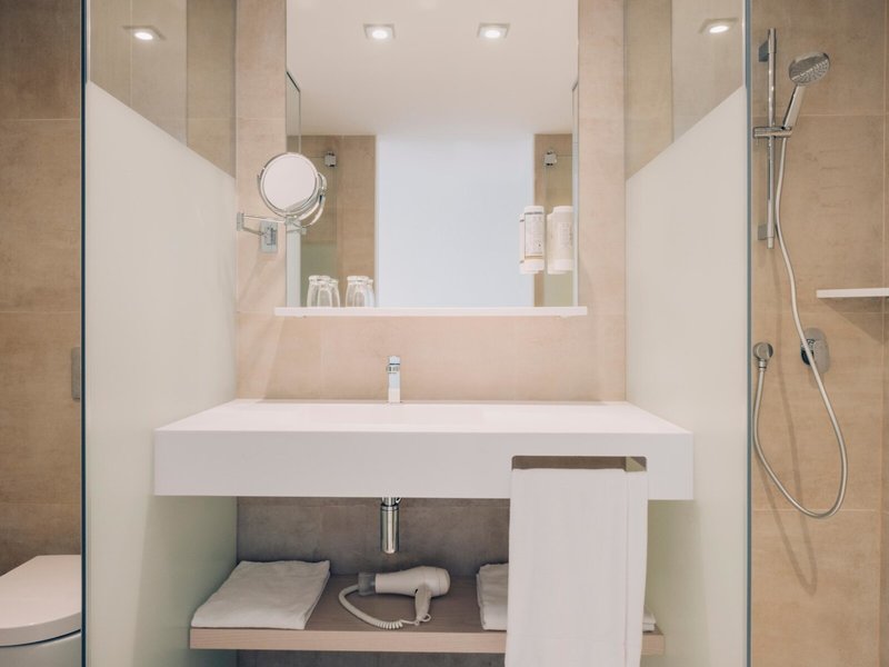 Iberostar Waves Royal Andalus 36