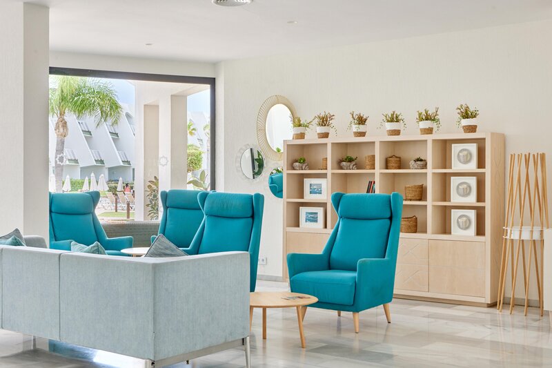 Iberostar Waves Royal Andalus 18