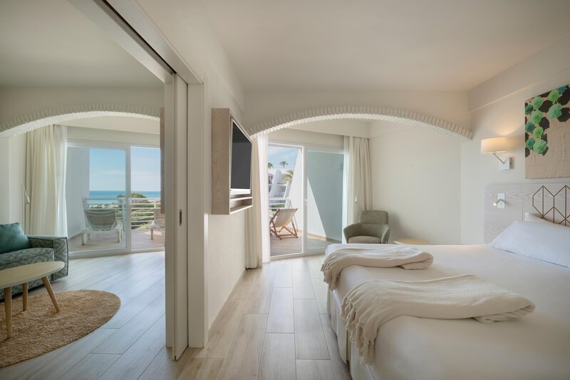 Iberostar Waves Royal Andalus 48