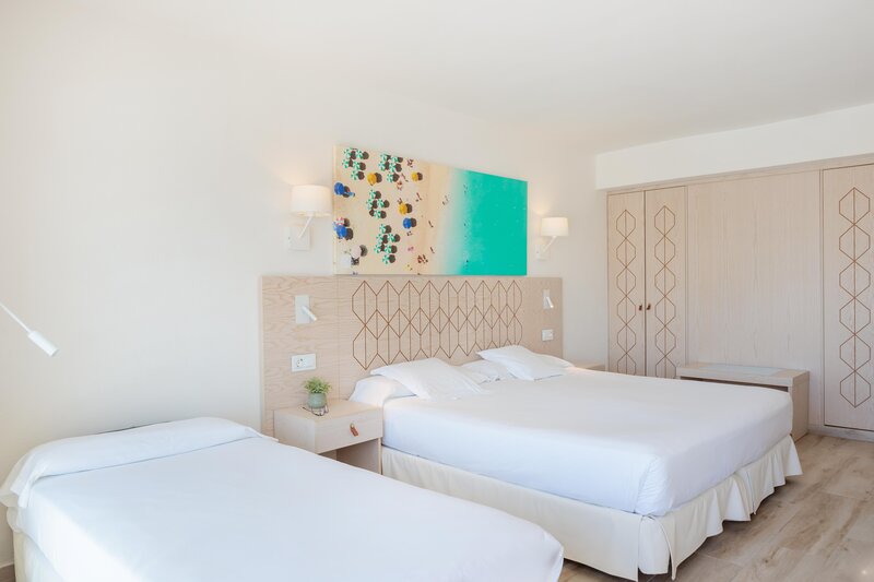 Iberostar Waves Royal Andalus 73