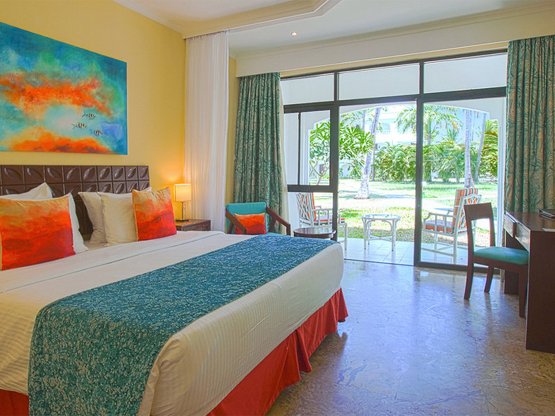 Sarova Whitesands Beach Resort & Spa 3
