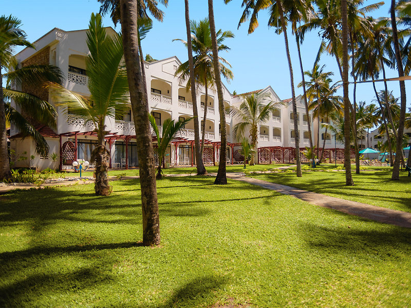 Sarova Whitesands Beach Resort & Spa 10