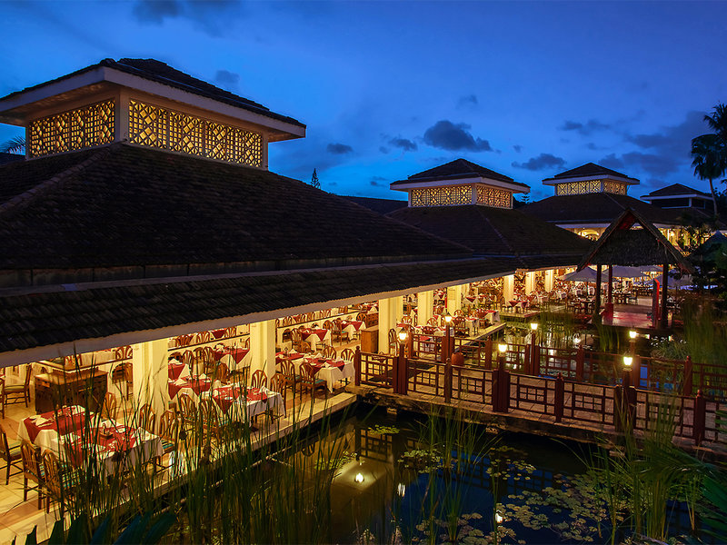 Sarova Whitesands Beach Resort & Spa 12