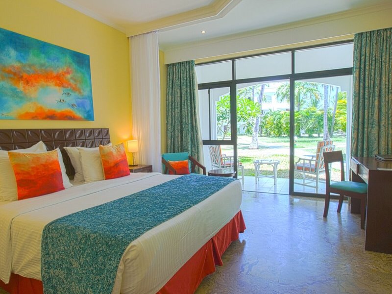 Sarova Whitesands Beach Resort & Spa 32