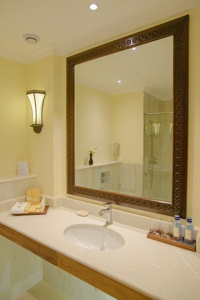 Sarova Whitesands Beach Resort & Spa 35