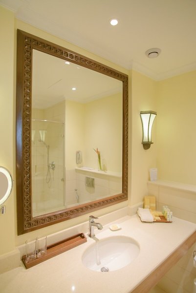 Sarova Whitesands Beach Resort & Spa 36