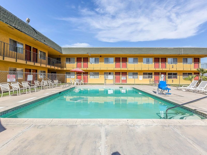 Economy Inn- Buttonwillow I-5 6