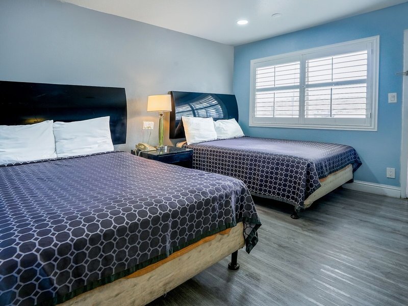 Economy Inn- Buttonwillow I-5 27