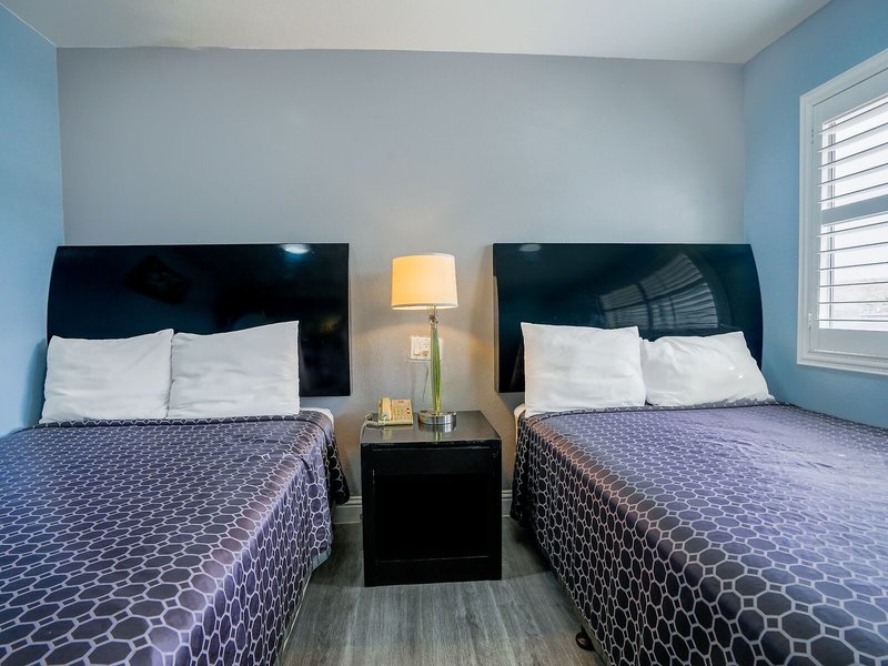 Economy Inn- Buttonwillow I-5 28