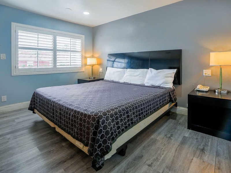 Economy Inn- Buttonwillow I-5 31