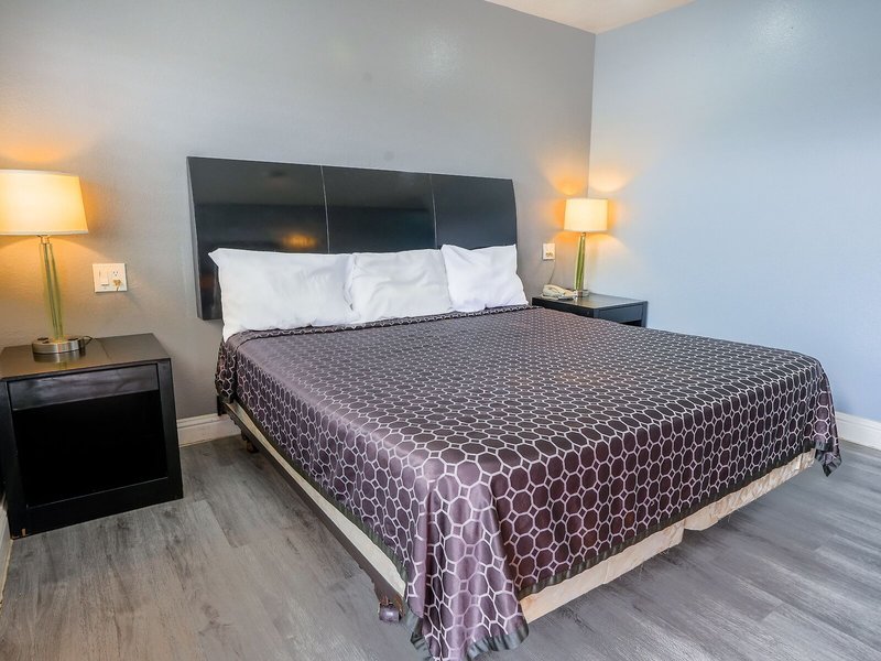 Economy Inn- Buttonwillow I-5 34