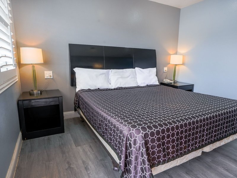 Economy Inn- Buttonwillow I-5 43