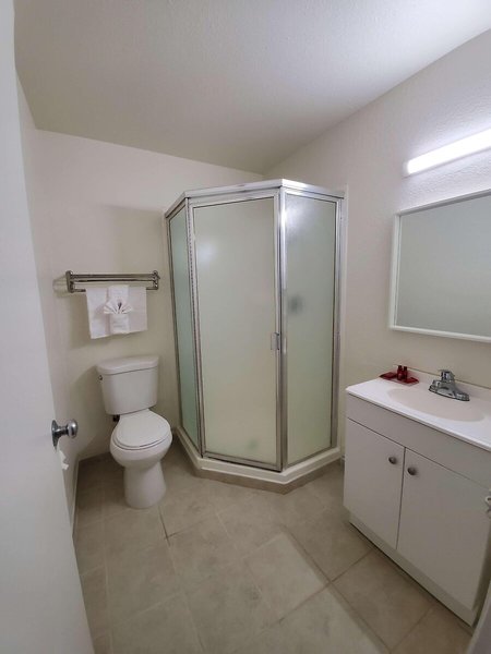 Economy Inn- Buttonwillow I-5 45