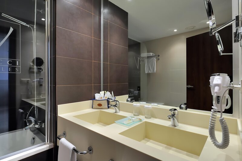 Vincci Costa Golf 19 - Bathroom Example