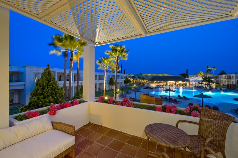 Vincci Costa Golf 38 - Room Example