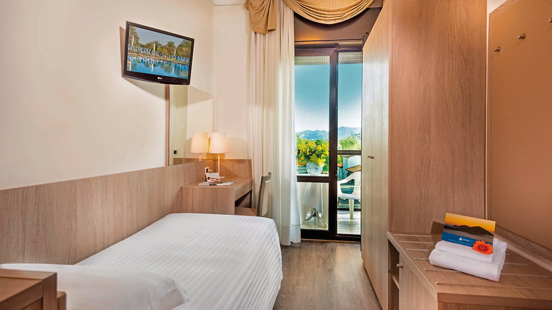 Atlantic Terme Natural 14 - Room Example