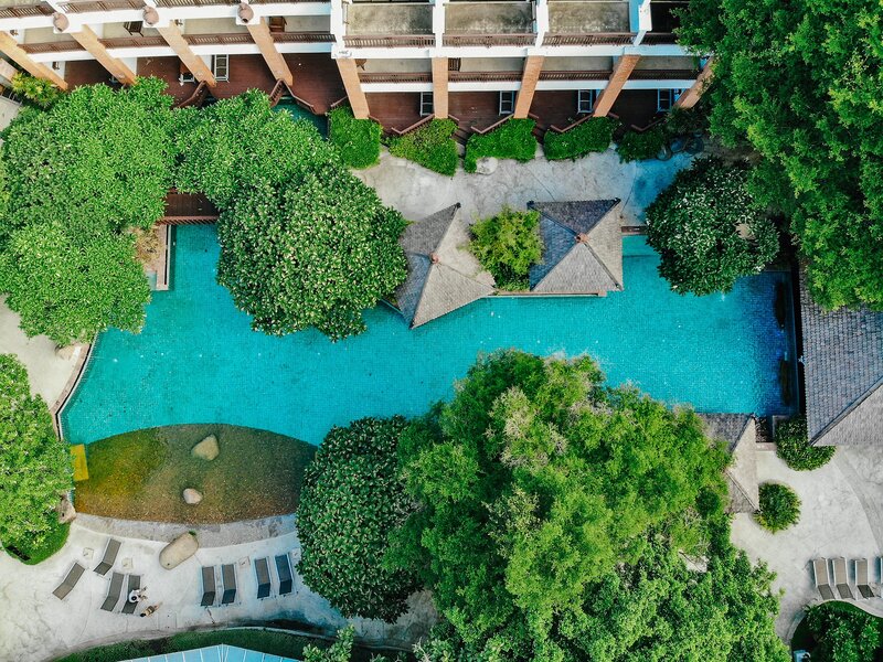 Woodlands Hotel & Resort  1