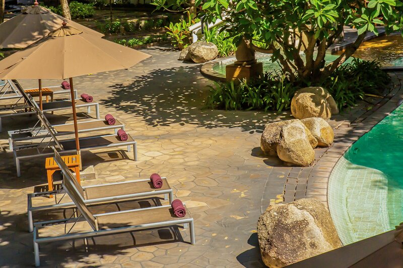 Woodlands Hotel & Resort  3