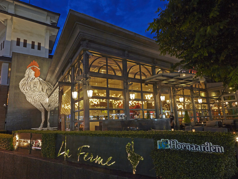 Woodlands Hotel & Resort  15