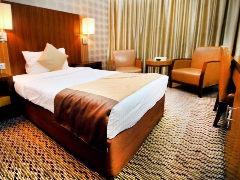 Sun & Sands Downtown Hotel 20