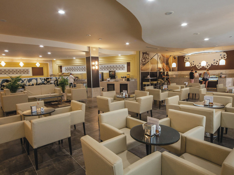 Hotel Riu Palace Antillas 11