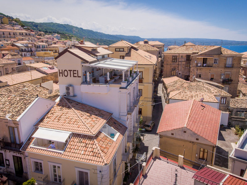 Piccolo Grand Hotel 3