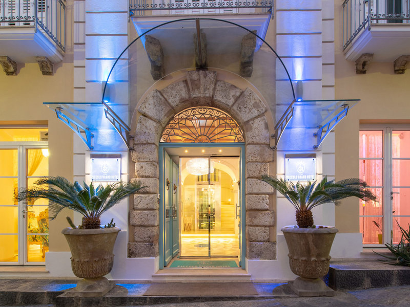 Piccolo Grand Hotel 5