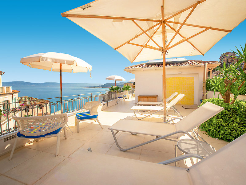 Piccolo Grand Hotel 6