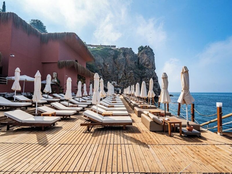 La Boutique Hotel & Suites 7