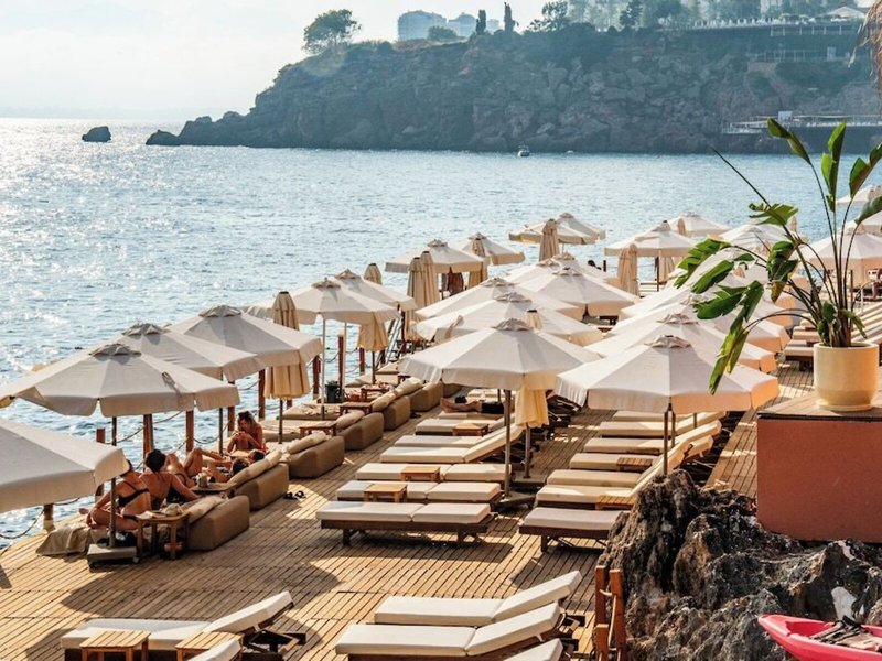 La Boutique Hotel & Suites 8