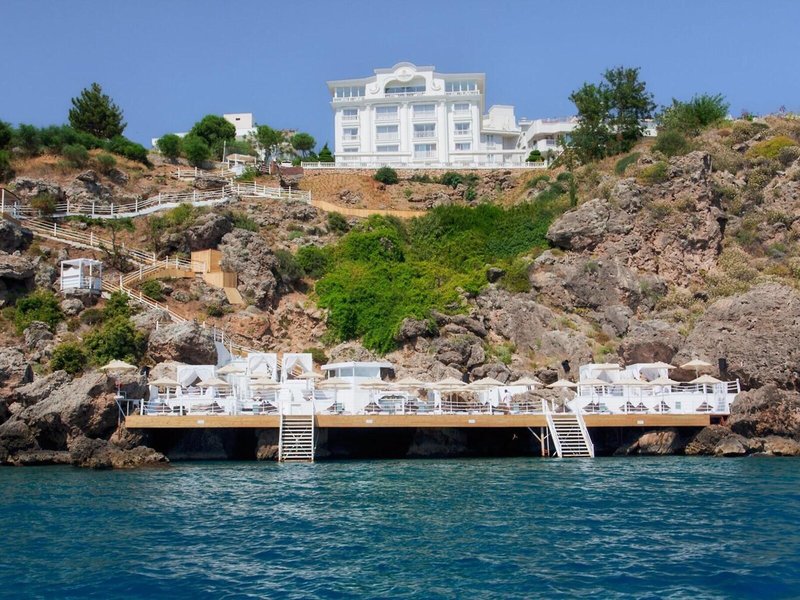 La Boutique Hotel & Suites 12