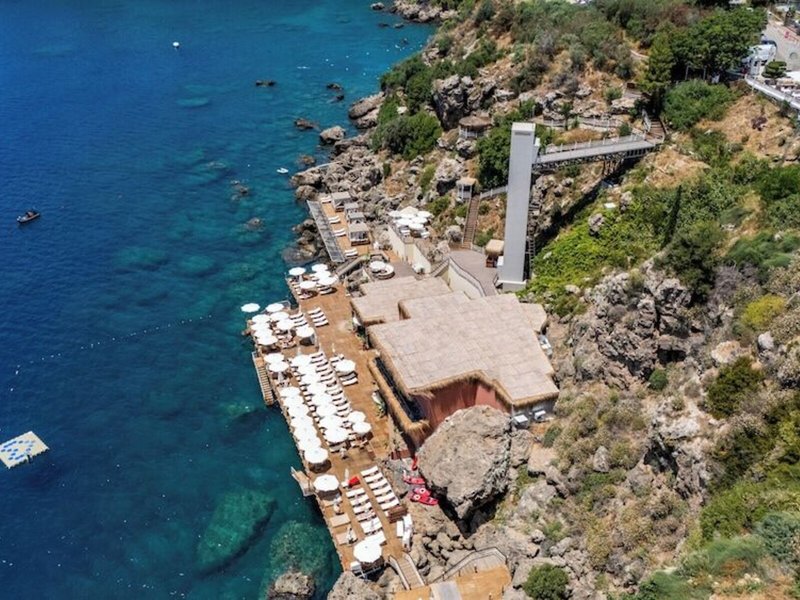 La Boutique Hotel & Suites 13