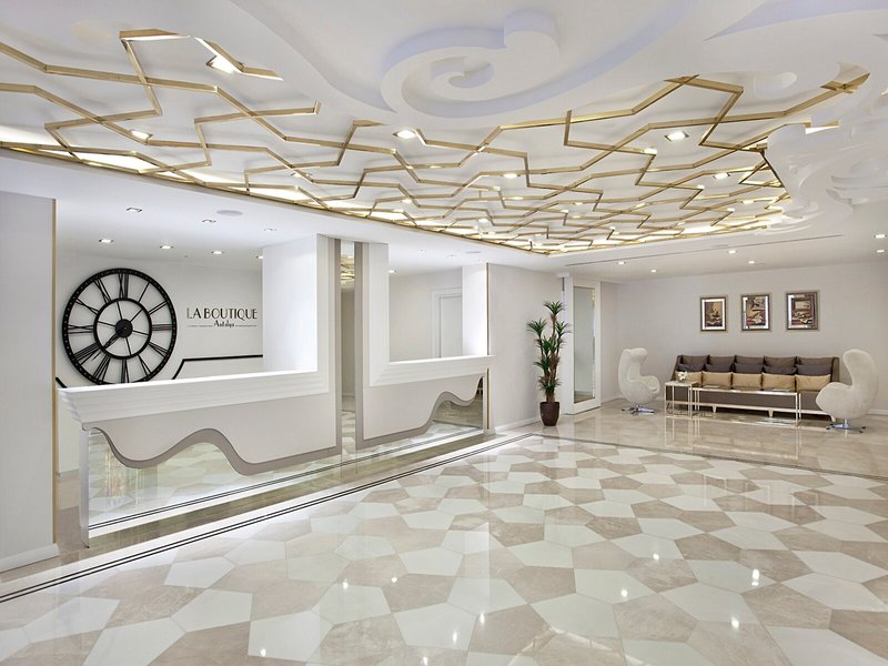 La Boutique Hotel & Suites 30