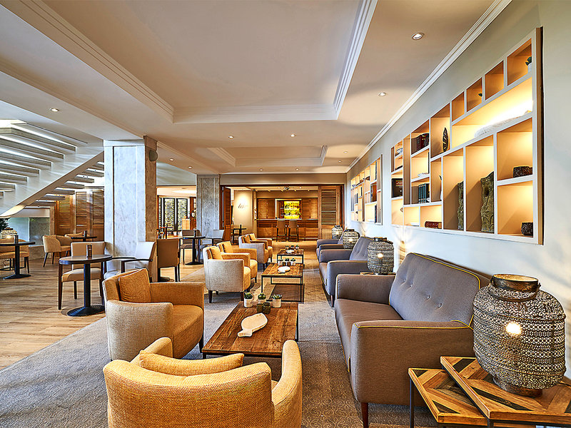 Suite Hotel Eden Mar 8