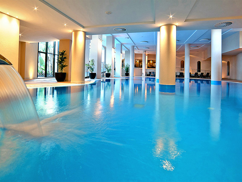 Suite Hotel Eden Mar 10