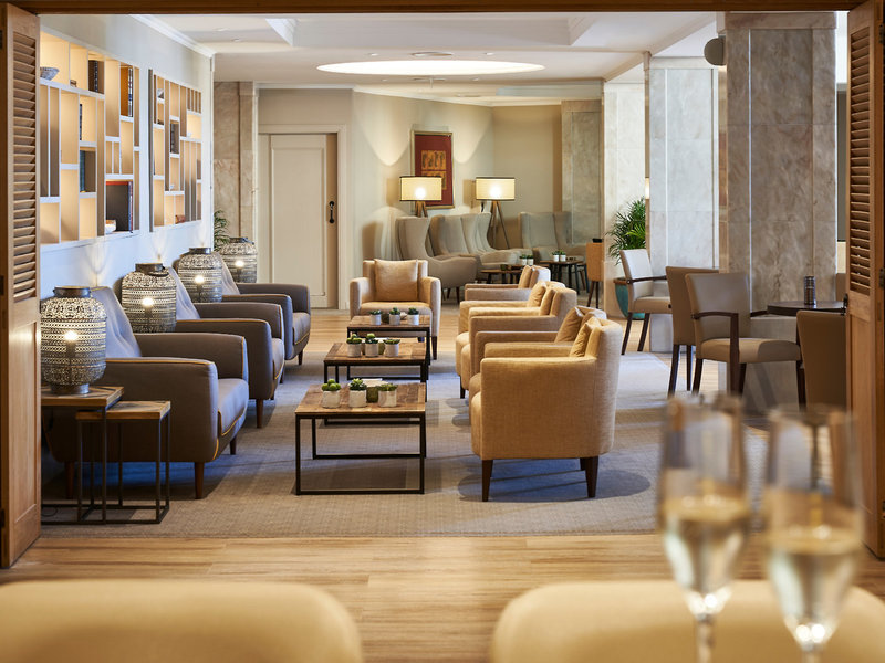 Suite Hotel Eden Mar 18