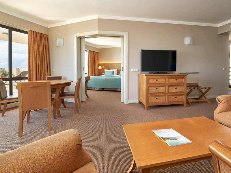 Suite Hotel Eden Mar 45