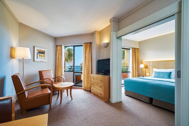 Suite Hotel Eden Mar 19