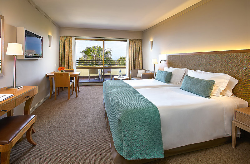 Suite Hotel Eden Mar 26