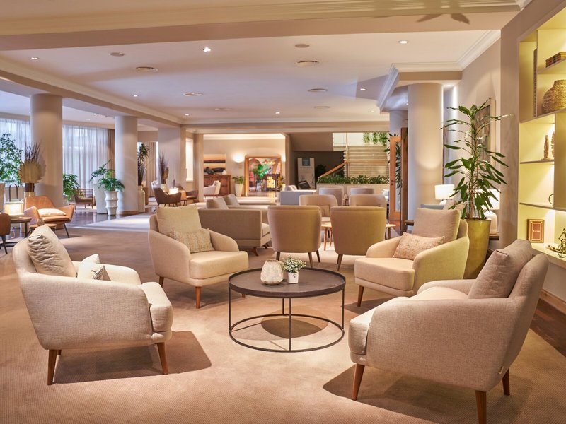 The Residence 12
