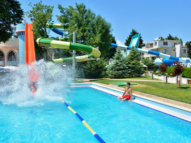 Sol Nessebar Palace 25 - Outdoor Pool