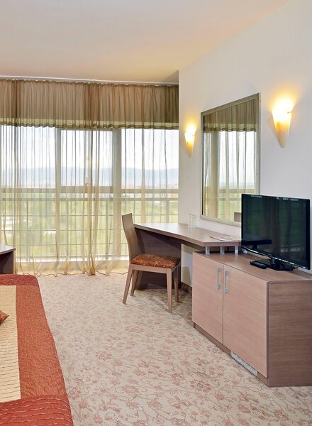 Sol Nessebar Palace 39