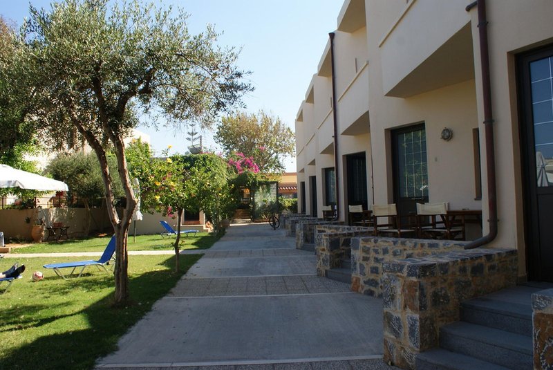 Creteco Hotel & Suites 5