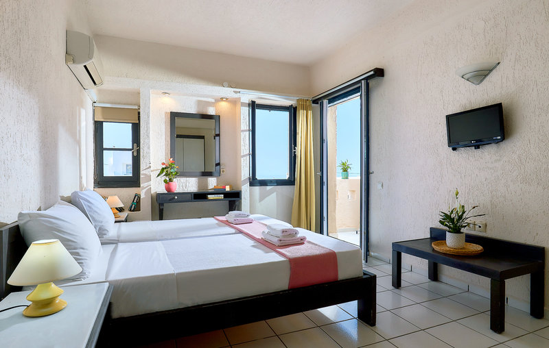 Creteco Hotel & Suites 18