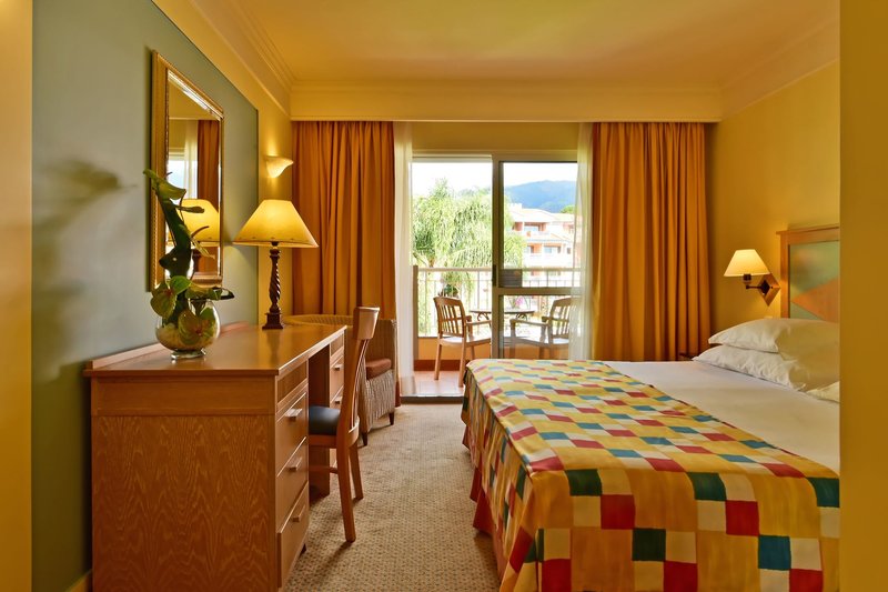 Pestana Miramar Garden & Ocean Resort 17