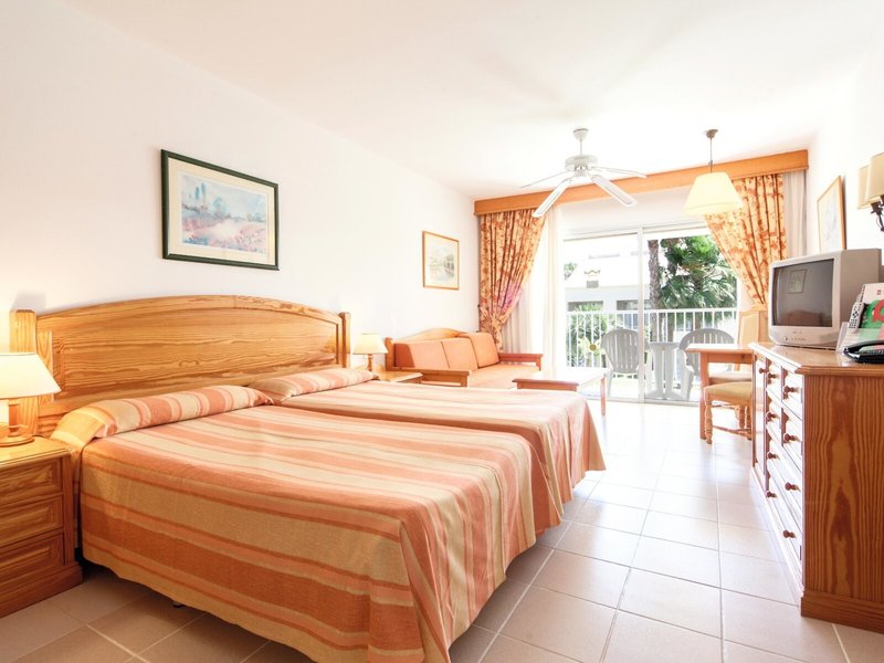 TUI KIDS CLUB Riu Oliva Beach 24