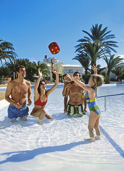 TUI KIDS CLUB Riu Oliva Beach 7