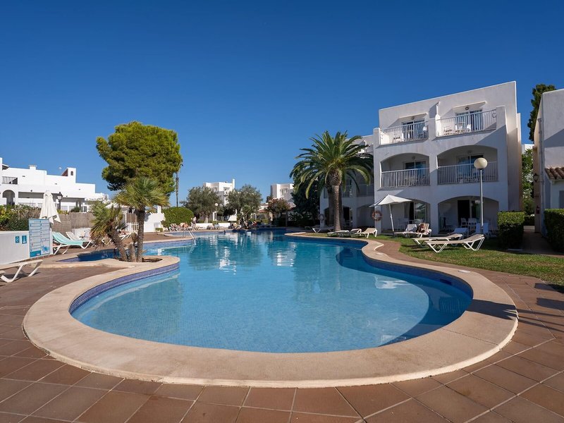 Blue Sea Es Bolero Aparthotel 5